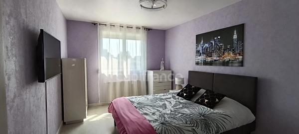 Maison familiale de 6 pièces avec 4 chambres, bureau et sous-sol aménagé