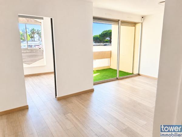 Appartement
                                                                                                                                                                                                                                                                                                                        2 pièce(s)                                                                                                                                                                                                          1 chambre(s)                                                                                                                                                                                                          32.63  m²