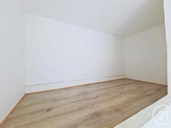 Appartement F3 à vendre  3 pièces - 51,23 m 2   FRESNES  - 94