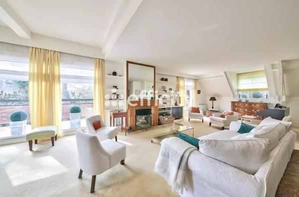 Appartement 5 pièces - 152 m² Exclusivité efficity