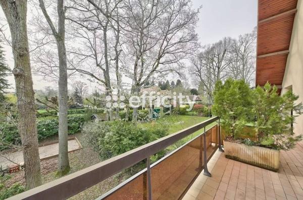 Appartement 5 pièces - 152 m² Exclusivité efficity