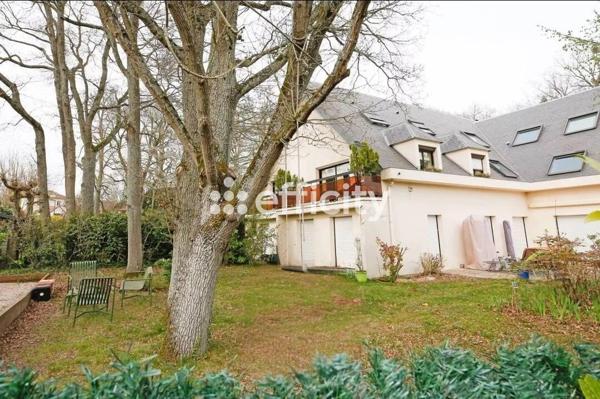 Appartement 5 pièces - 152 m² Exclusivité efficity