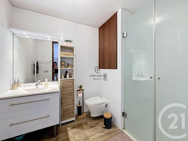Appartement F3 à vendre  3 pièces - 63,04 m 2   LIVRY GARGAN  - 93