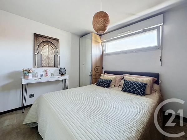 Appartement F3 à vendre  3 pièces - 63,04 m 2   LIVRY GARGAN  - 93