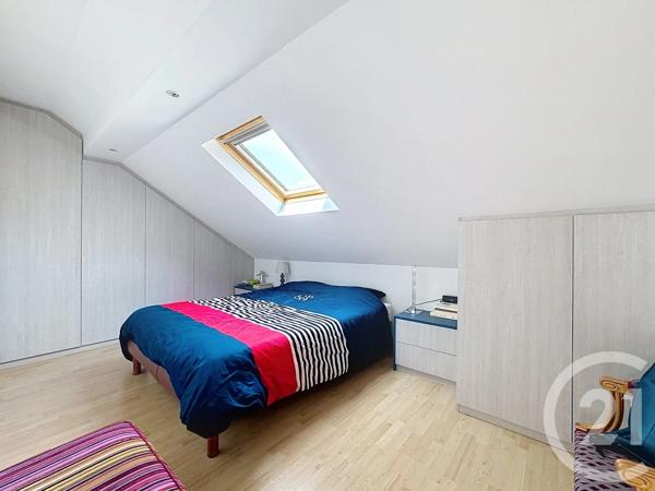 Maison à vendre  6 pièces - 170 m 2   ST MAUR DES FOSSES  - 94