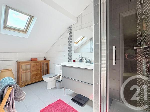 Maison à vendre  6 pièces - 170 m 2   ST MAUR DES FOSSES  - 94