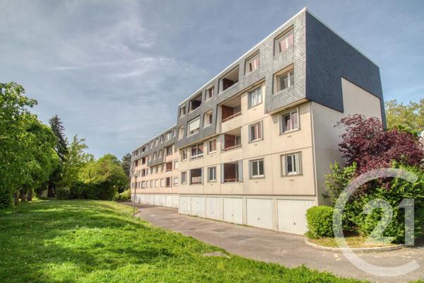 Appartement F4 à vendre  4 pièces - 81,88 m 2   ERMONT  - 95