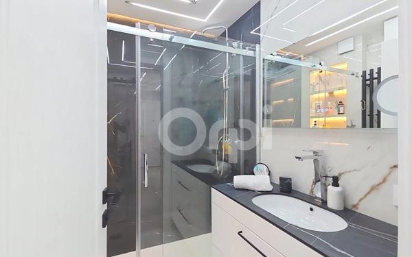 Appartement à vendre    4 pièces • 72,91 m2 Antibes