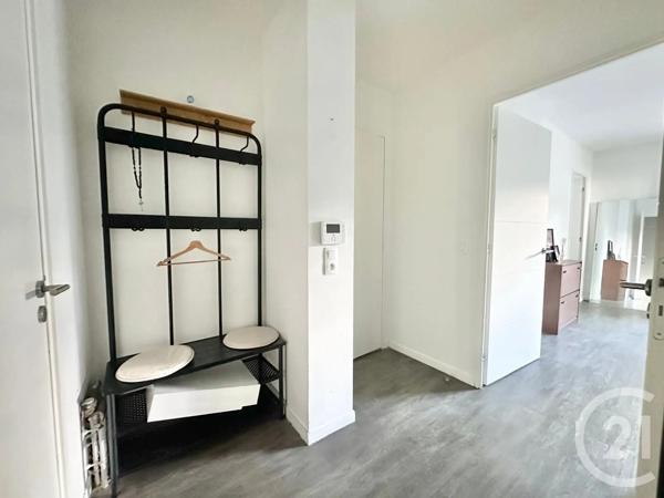 Appartement à vendre  3 pièces - 56,94 m 2   SEVRAN  - 93