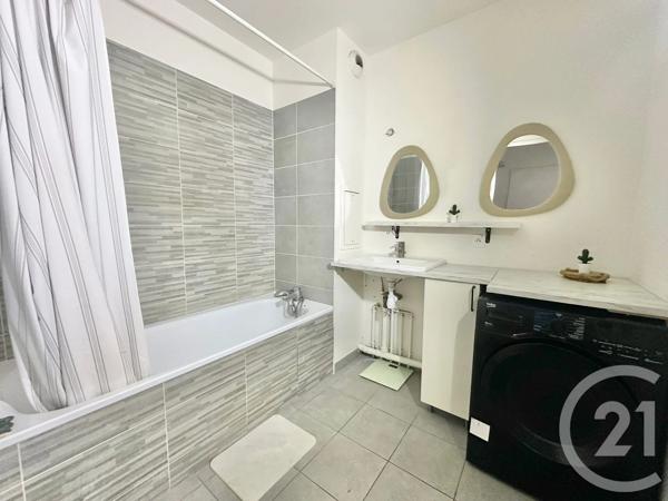 Appartement à vendre  3 pièces - 56,94 m 2   SEVRAN  - 93
