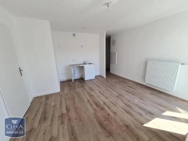 Appartement à louer 3 pièces 62.4m² Plaisir (78370)