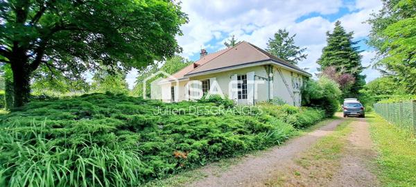 MAISON 4 CHAMBRES SUR UN PARC DE 1800M2 !!!