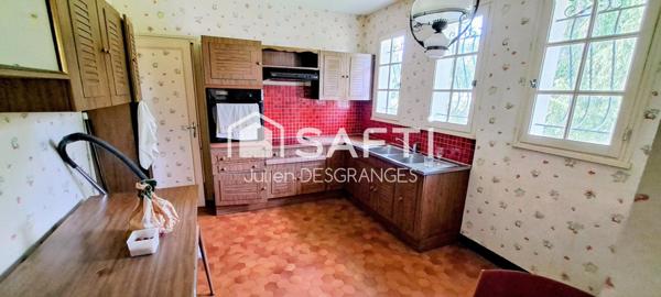 MAISON 4 CHAMBRES SUR UN PARC DE 1800M2 !!!