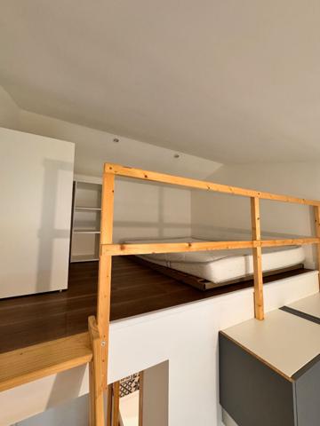 Appartement meublé La Roche Sur Yon 1 pièce(s) 13.68 m2