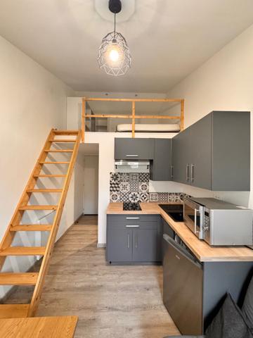 Appartement meublé La Roche Sur Yon 1 pièce(s) 13.68 m2