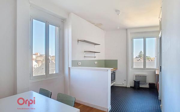 Appartement à louer    2 pièces • 42,69 m2 Nantes