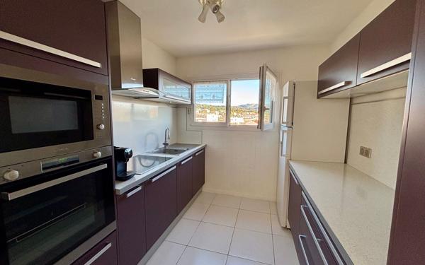 Appartement à vendre    3 pièces •  Sanary-sur-Mer