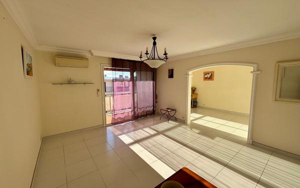 Appartement à vendre    3 pièces •  Sanary-sur-Mer