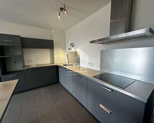 Appartement 2 pièces à vendre à Bastia avec vue mer et grande terrasse!
