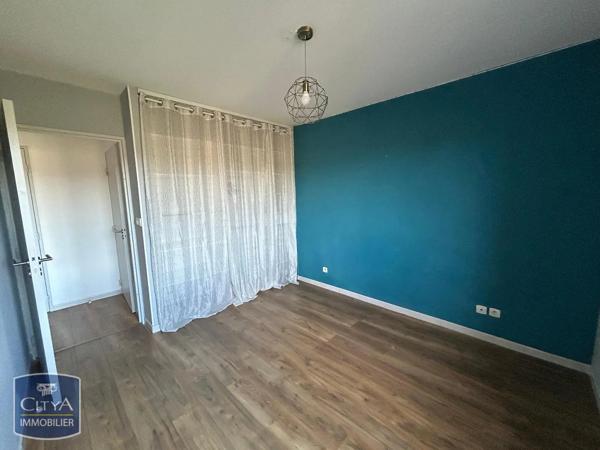 Appartement à louer 4 pièces 89.44m² Saint-Raphaël (83700)