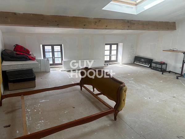 CARCASSONNE - Maison 4 pièces + combles , garage.