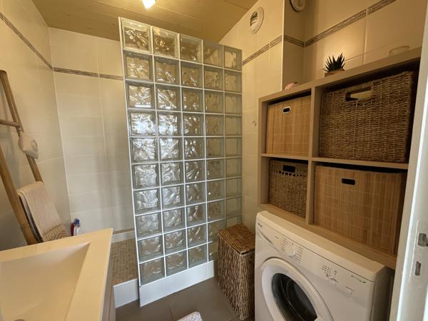 Appartement Type 4 de 71m² au dernier étage + garage 22m² + cave quartier Chantereine