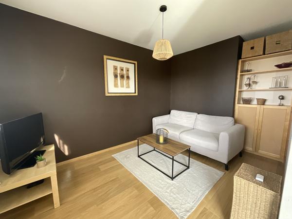 Appartement Type 4 de 71m² au dernier étage + garage 22m² + cave quartier Chantereine