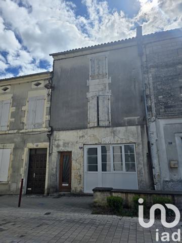 Immeuble à vendre 95 m² Rouillac