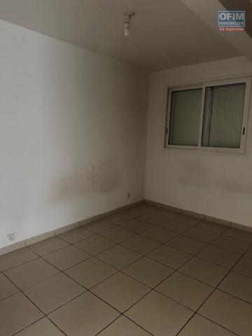 A LOUER Appartement F4 La saline les hauts
