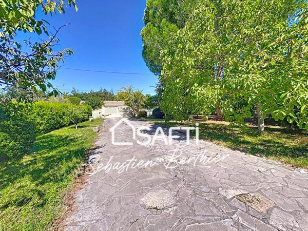 Quartier du Pech : villa familiale avec piscine, terrain clos et potentiel d’aménagement.