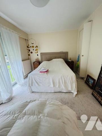 NEUILLY SUR SEINE - QUARTIER BOIS - PONT NEUILLY - GRAND 2 PIECES LOUE. 70 m² 