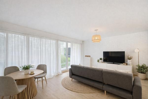 À visiter , Spacieux appartement T2 de 64 m² lumineux avec parking