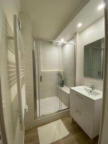 Appartement à SAINT GENIS LAVAL (69230)