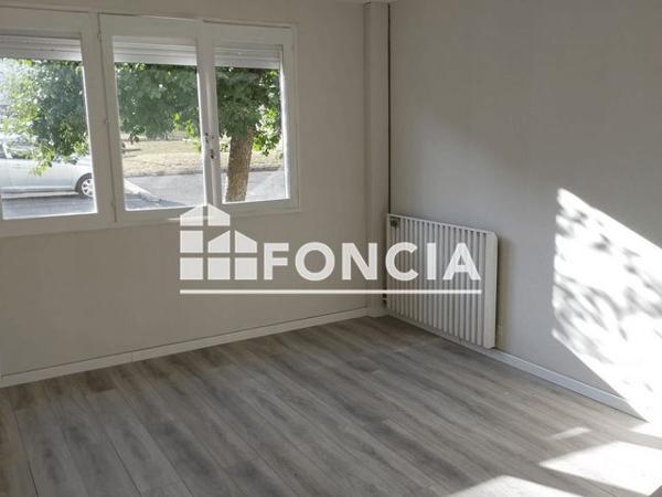 Location Appartement 3 pièces 64.78 m² - 3 5 7 9 11 RUE MOREAUX Charleville Mezieres 08000