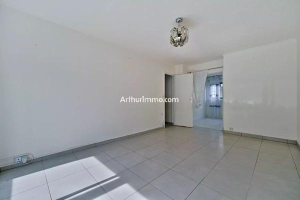 Vente Appartement 4 pièces 75 m2 à Sucy-en-Brie