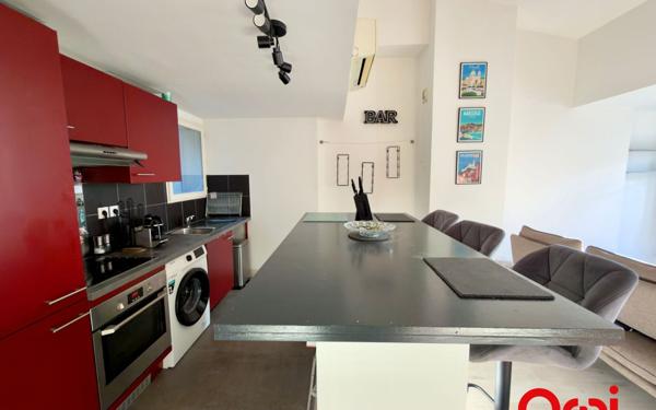 Appartement à vendre    3 pièces • 55,26 m2 Marseille 2