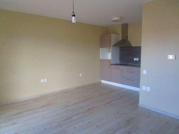 Immeuble de rapport à vendre à Châteauroux dans l'Indre (36000), ref : IMMR/830   
IUT