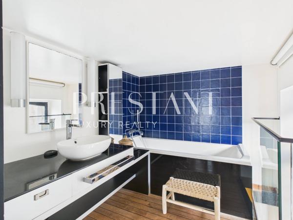 Biarritz – Un loft tourné vers l’océan, BIARRITZ