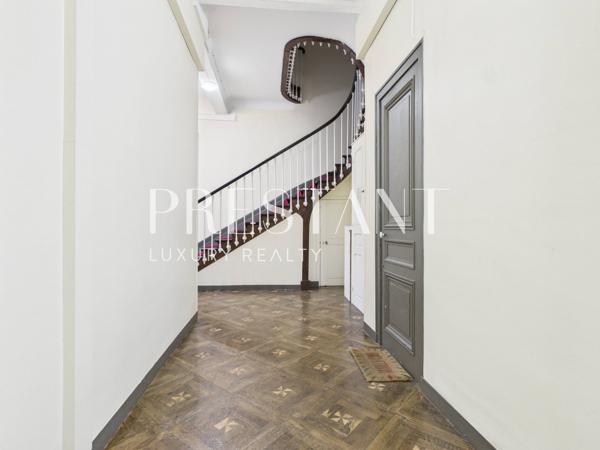 Biarritz – Un loft tourné vers l’océan, BIARRITZ