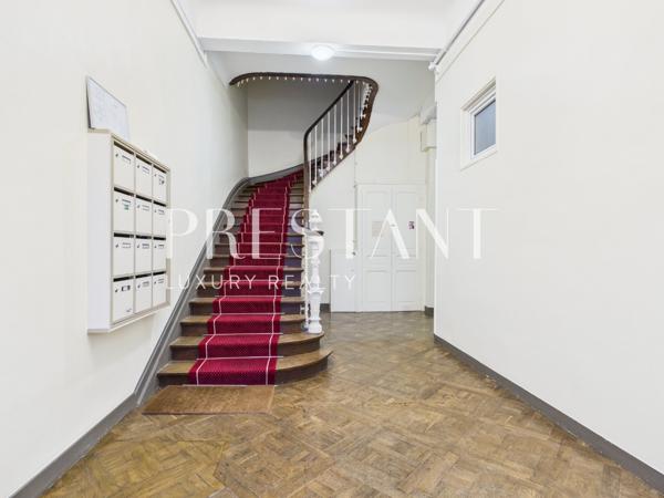 Biarritz – Un loft tourné vers l’océan, BIARRITZ