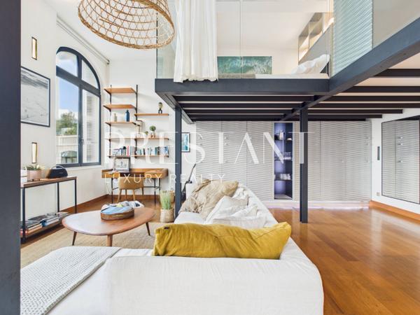 Biarritz – Un loft tourné vers l’océan, BIARRITZ