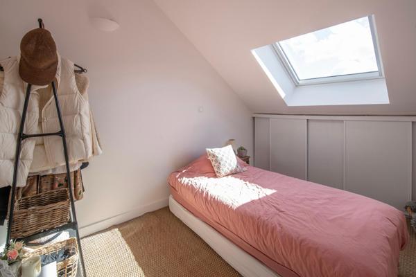 Qartier  Petit Port / Transvaal - Maison rénovée 3 chambres – jardin, terrasse Sud-Ouest, jacuzzi – env. 112 m² utiles