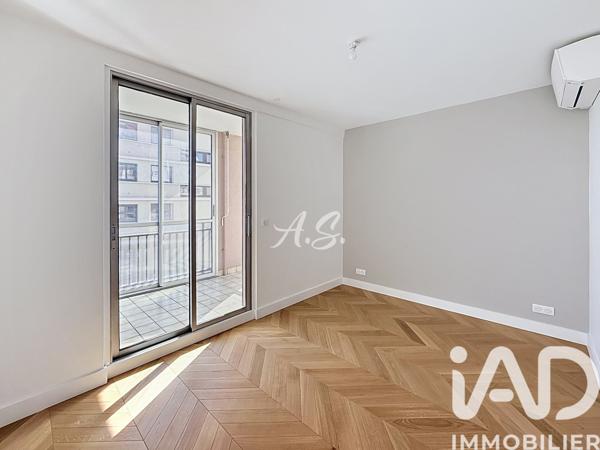 Location appartement 3 pièces 51 m² Bourg-la-Reine
