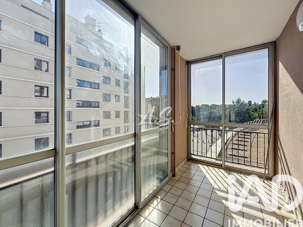 Location appartement 3 pièces 51 m² Bourg-la-Reine