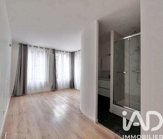 Location appartement 2 pièces 35 m² Clamart