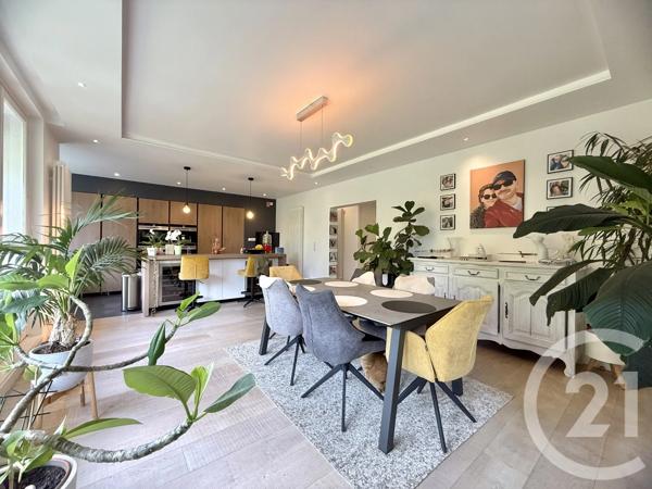 Appartement F7 à vendre  7 pièces - 172,22 m 2   MAISONS LAFFITTE  - 78