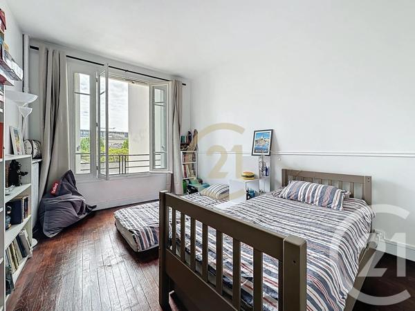 Appartement T4 à vendre  4 pièces - 90,11 m 2   VERSAILLES  - 78