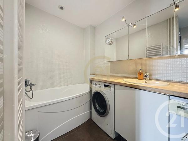 Appartement T4 à vendre  4 pièces - 90,11 m 2   VERSAILLES  - 78