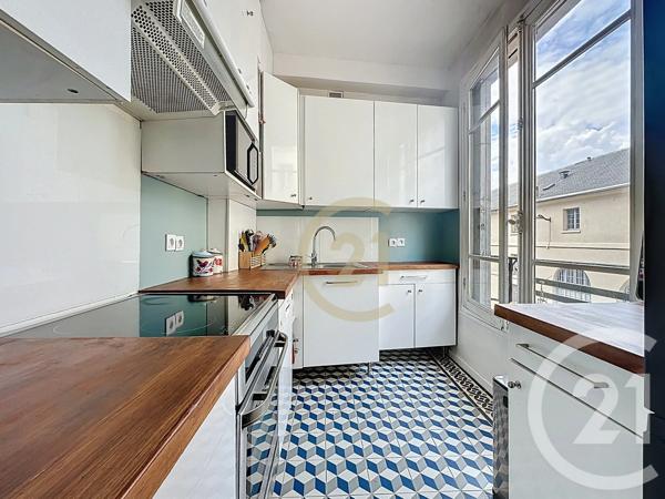 Appartement T4 à vendre  4 pièces - 90,11 m 2   VERSAILLES  - 78