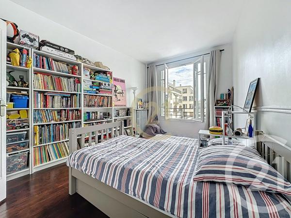 Appartement T4 à vendre  4 pièces - 90,11 m 2   VERSAILLES  - 78